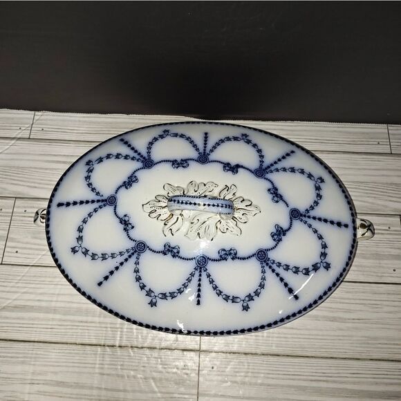 Royal Staffordshire Marseilles Blue & White Porcelain Tureen Serving Dish - Picture 2 of 10